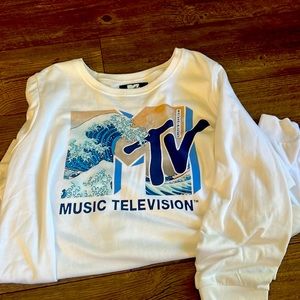 BNWOT Light weight sweatshirt from Torrid